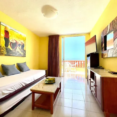 Apartment One Bedroom,Pool With Free Internet In Common Areas, Tenerife South