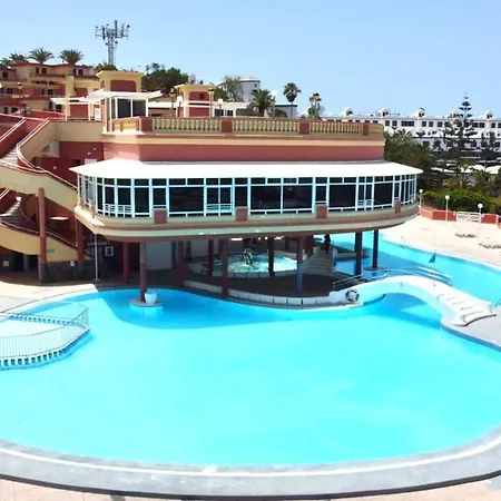 One Bedroom,Pool With Free Internet In Common Areas, Tenerife South Apartment Costa Adeje (Tenerife)