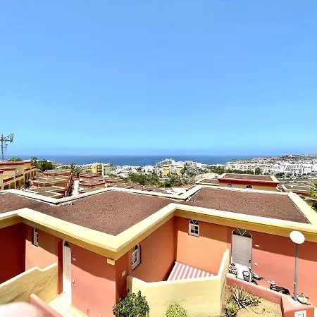 Apartment One Bedroom,Pool With Free Internet In Common Areas, Tenerife South