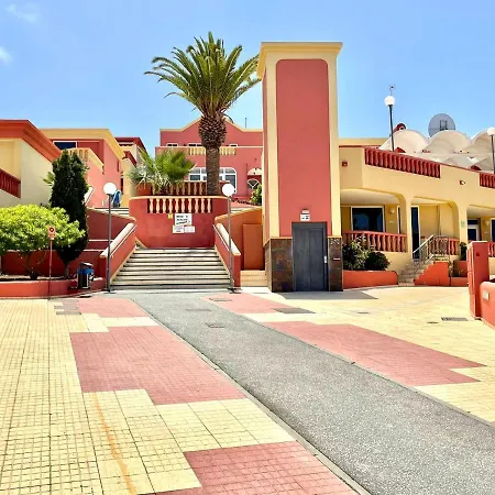 One Bedroom,Pool With Free Internet In Common Areas, Tenerife South Apartment *